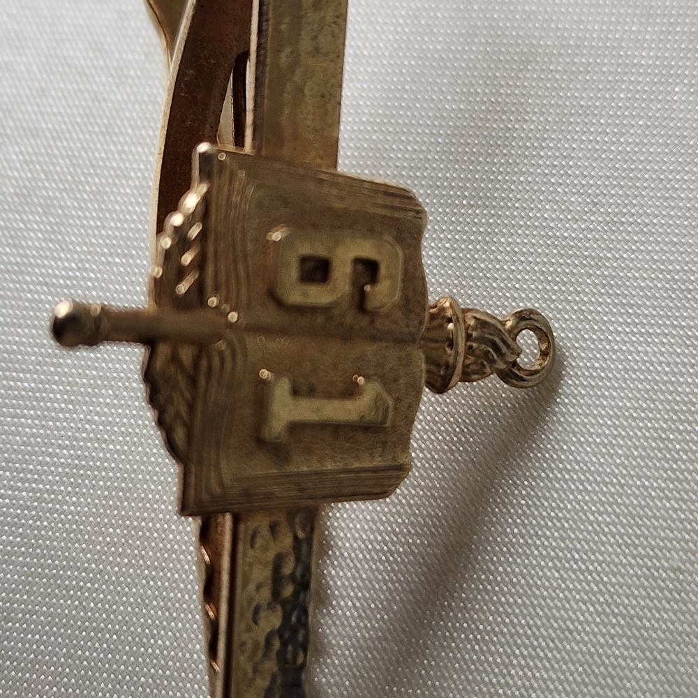 Vintage Hickock 1961 Tie Clip - Picture 4 of 11